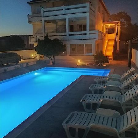 Apartments Mirko&Ana บาร์บินเย ภายนอก รูปภาพ
