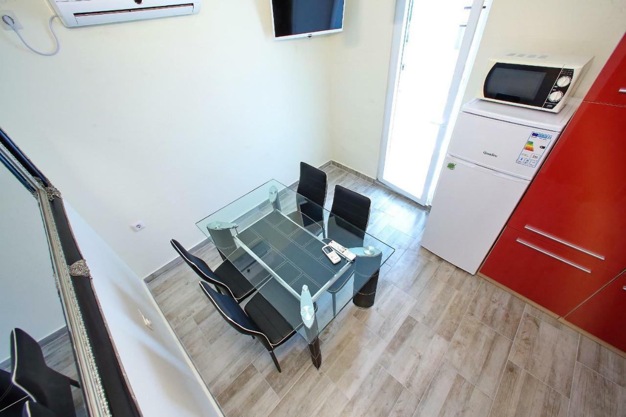 Apartments Mirko&Ana บาร์บินเย ภายนอก รูปภาพ
